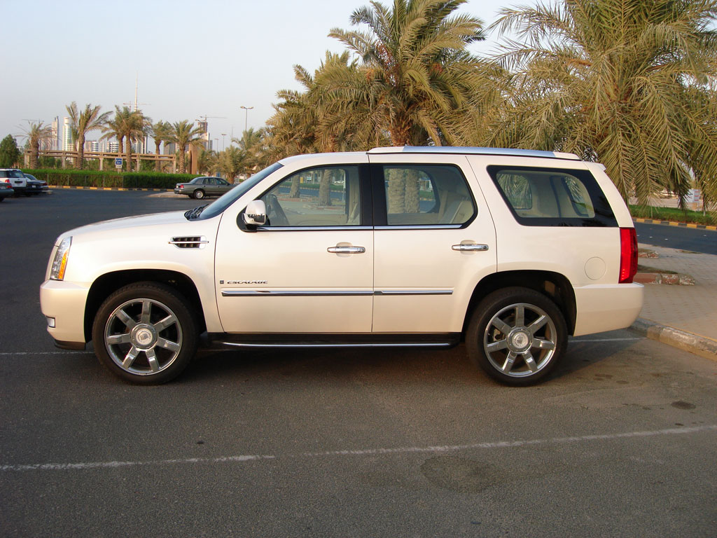 pearl escalade