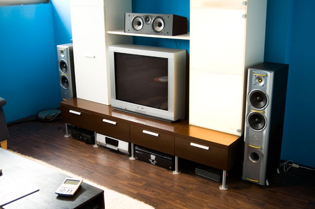 connect sony tv to sony home theatre