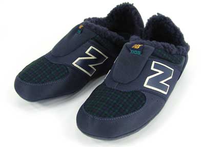 new balance slippers womens