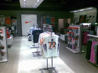 nike marina mall